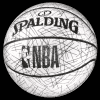 Spalding glow in the dark basketbal