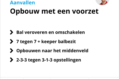 Voetbaltraining aanvallen